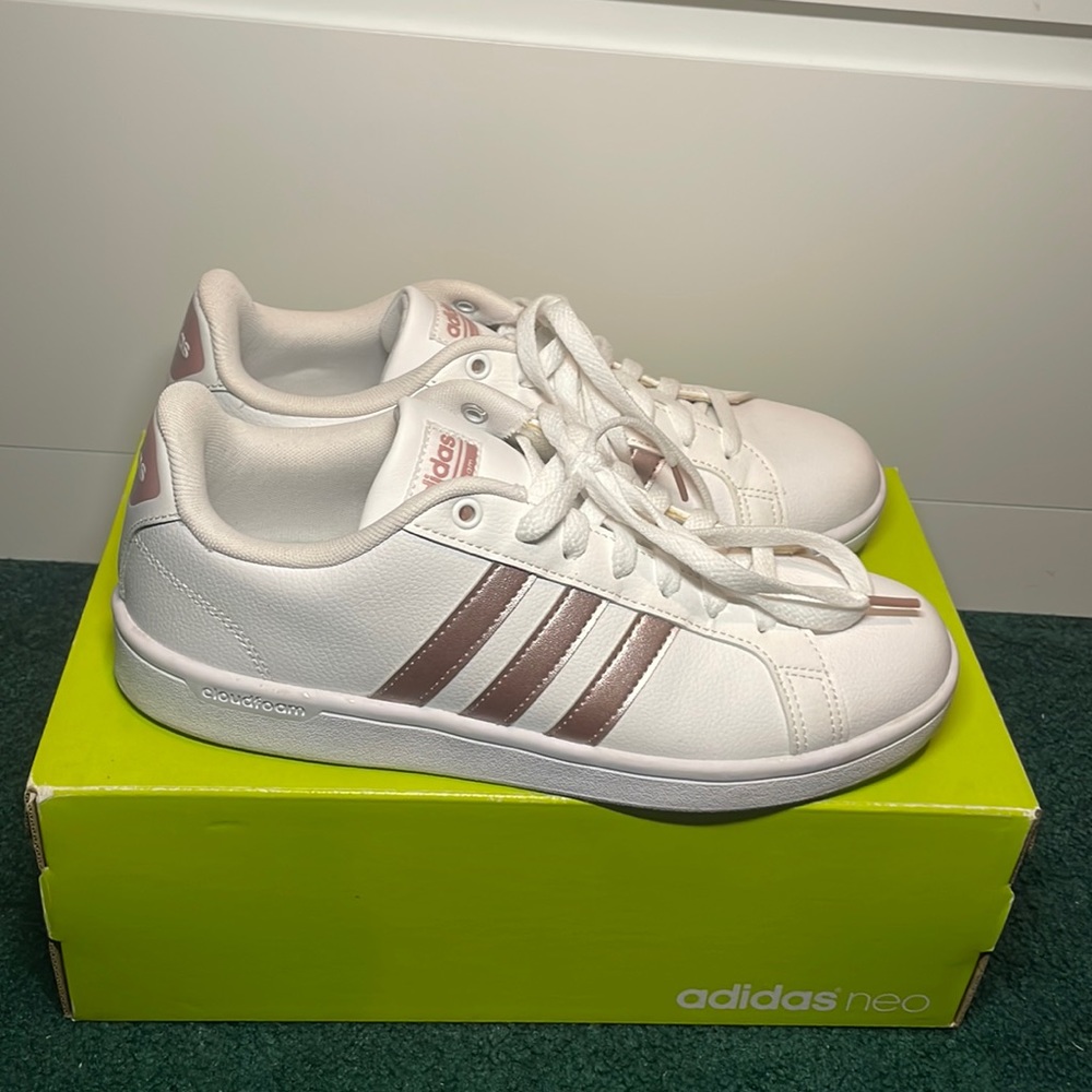 Adidas Cloudfoam / Ortholite Float